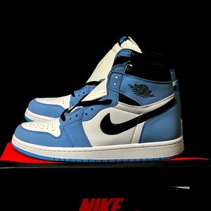 Jordan 1 white university blue black size 9.5US